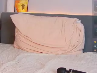 Ellaeternity's Live Sex Cam Show