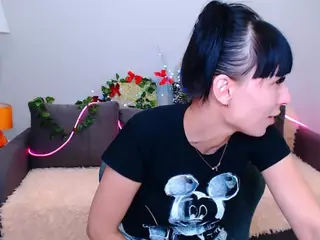Marienna-Blue's Live Sex Cam Show
