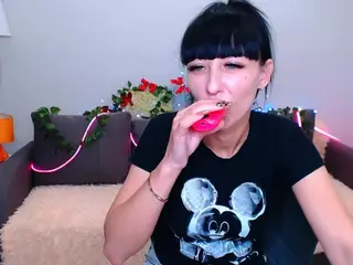 Marienna-Blue's Live Sex Cam Show