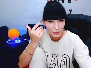 Marienna-Blue's Live Sex Cam Show