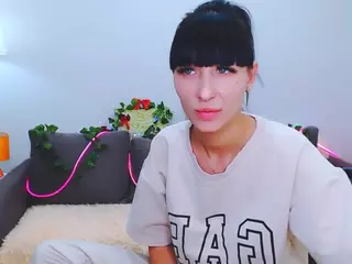 Marienna-Blue's Live Sex Cam Show