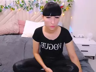 Marienna-Blue's Live Sex Cam Show