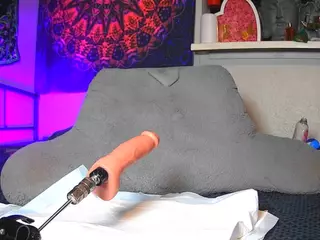 Tatithegoddess's Live Sex Cam Show