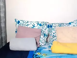 EbonyPetite69ZA's Live Sex Cam Show
