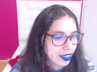 Nextdoor-fantassy's Live Sex Cam Show