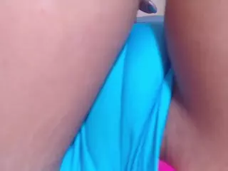 Nextdoor-fantassy's Live Sex Cam Show