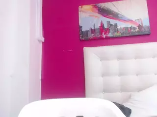Nextdoor-fantassy's Live Sex Cam Show