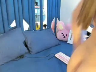 Bellotaht's Live Sex Cam Show