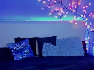 JoannLowe's Live Sex Cam Show