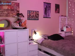 yourcutewaifu's Live Sex Cam Show