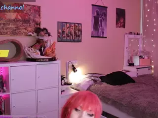 yourcutewaifu's Live Sex Cam Show