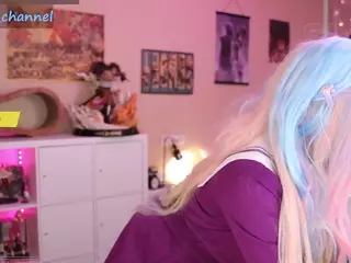 yourcutewaifu's Live Sex Cam Show