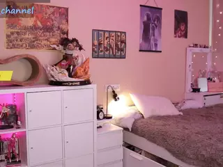 yourcutewaifu's Live Sex Cam Show