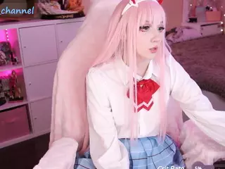 yourcutewaifu's Live Sex Cam Show