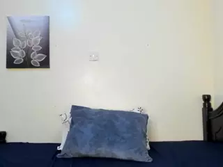 RiyaPolo's Live Sex Cam Show