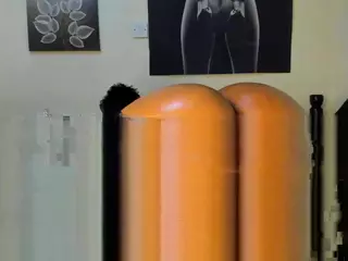 RiyaPolo's Live Sex Cam Show