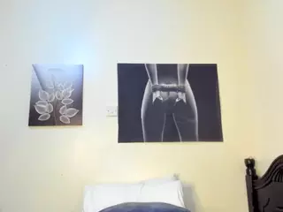 RiyaPolo's Live Sex Cam Show