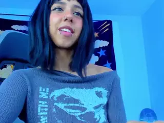 Arianaharakitty777's Live Sex Cam Show