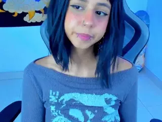 Arianaharakitty777's Live Sex Cam Show