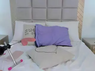 shadday01's Live Sex Cam Show