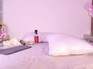 SeleneeEvanss's Live Sex Cam Show
