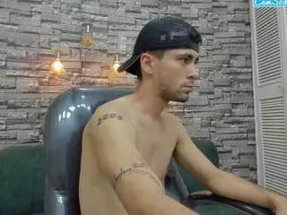 stud-foxx's Live Sex Cam Show