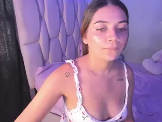 KittyKlum's Live Sex Cam Show
