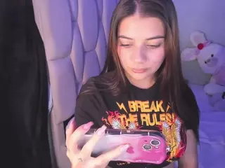 KittyKlum's Live Sex Cam Show