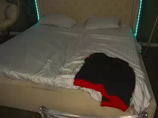 MilaMoonn's Live Sex Cam Show