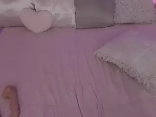 xlau123x's Live Sex Cam Show