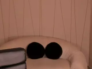 Mya Ravachi's Live Sex Cam Show