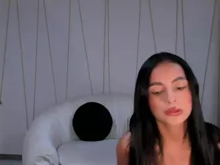 Mya Ravachi's Live Sex Cam Show