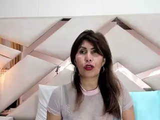 eva-loretti's Live Sex Cam Show