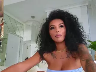 KimiBrowny's Live Sex Cam Show