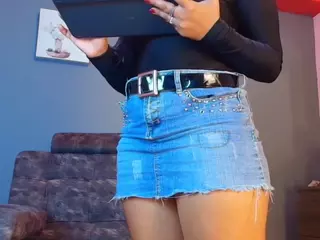 Jade Brunnette's Live Sex Cam Show