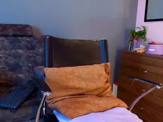 Jade Brunnette's Live Sex Cam Show