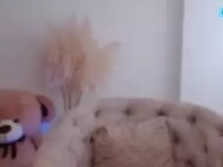 Mia-Rousse11's Live Sex Cam Show