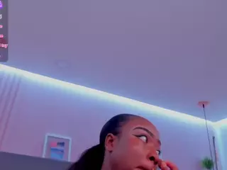 miia-schwarz's Live Sex Cam Show