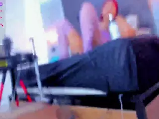 Stephany-Ross's Live Sex Cam Show