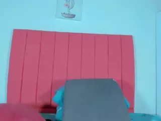 valenrose0's Live Sex Cam Show