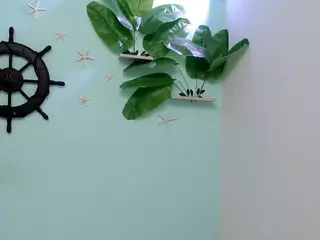adelastargirl44's Live Sex Cam Show