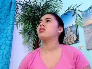 adelastargirl44's Live Sex Cam Show