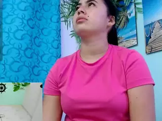 adelastargirl44's Live Sex Cam Show