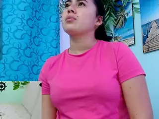 adelastargirl44's Live Sex Cam Show