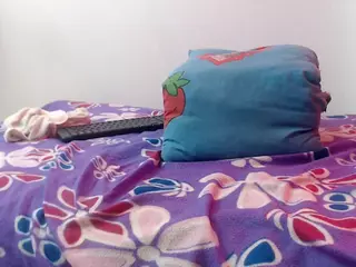 brendagirlbad20's Live Sex Cam Show