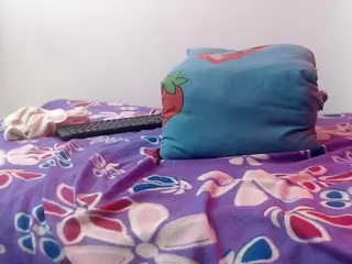 brendagirlbad20's Live Sex Cam Show