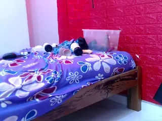 brendagirlbad20's Live Sex Cam Show