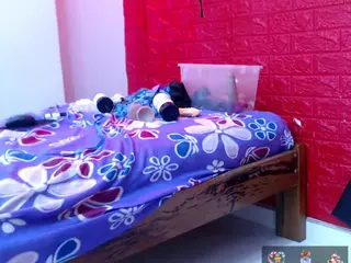 brendagirlbad20's Live Sex Cam Show