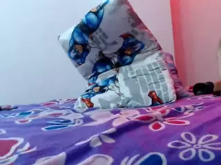 brendagirlbad20's Live Sex Cam Show