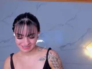 Charlotte-Colee's Live Sex Cam Show
